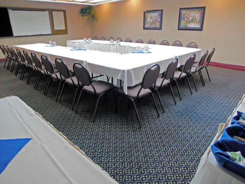 Best Western Cedar Park Inn Edmonton Facilities photo
