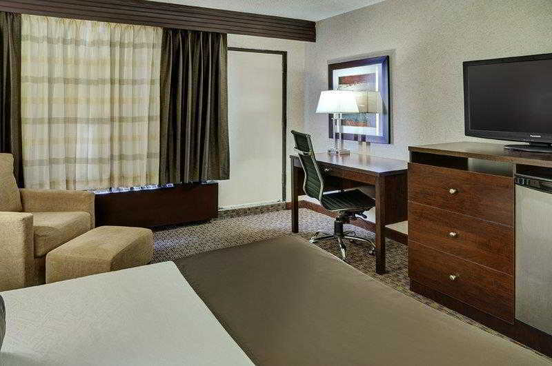 Best Western Cedar Park Inn Edmonton Exterior photo