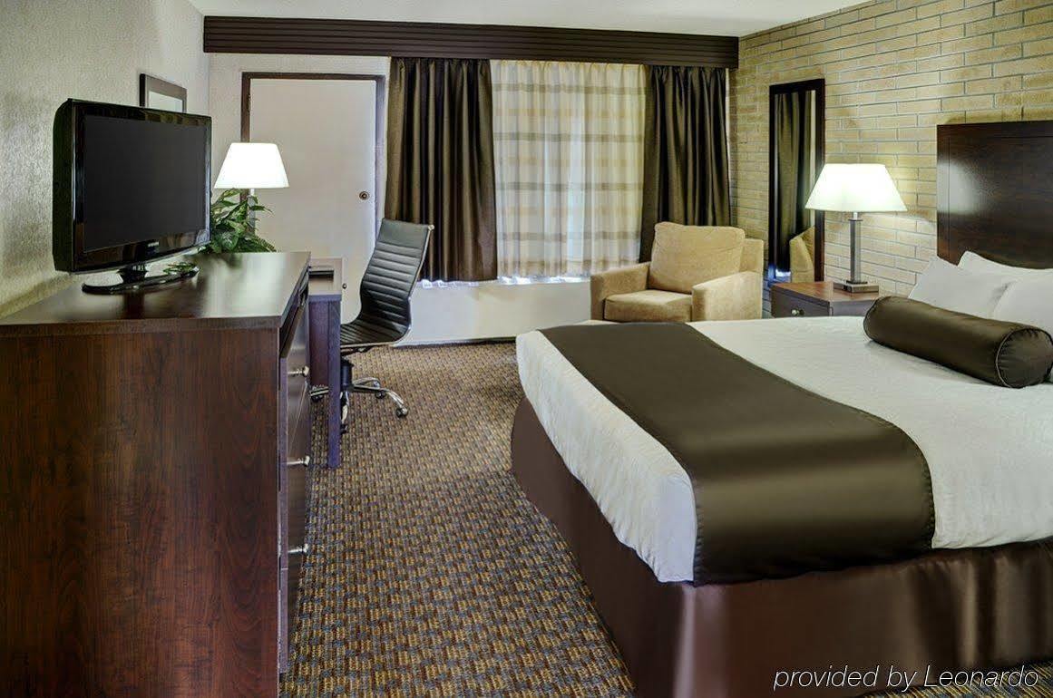 Best Western Cedar Park Inn Edmonton Exterior photo