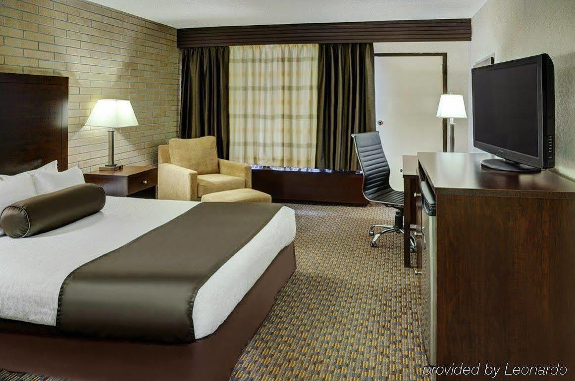 Best Western Cedar Park Inn Edmonton Exterior photo